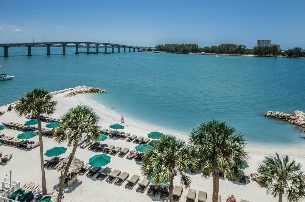 Dreamview Beachfront Hotel & Resort クリアウォーター・ビーチ エクステリア 写真