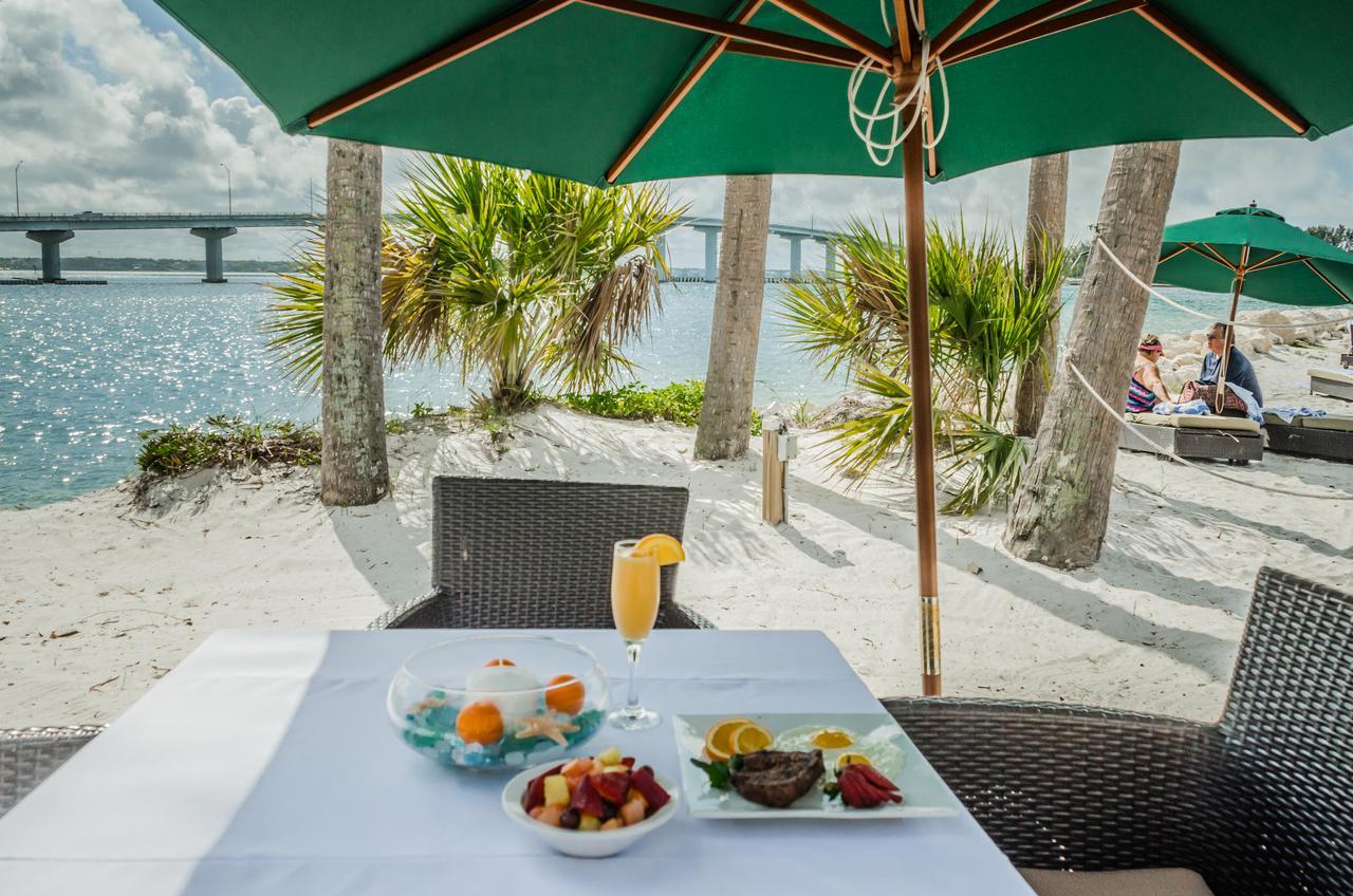Dreamview Beachfront Hotel & Resort クリアウォーター・ビーチ エクステリア 写真