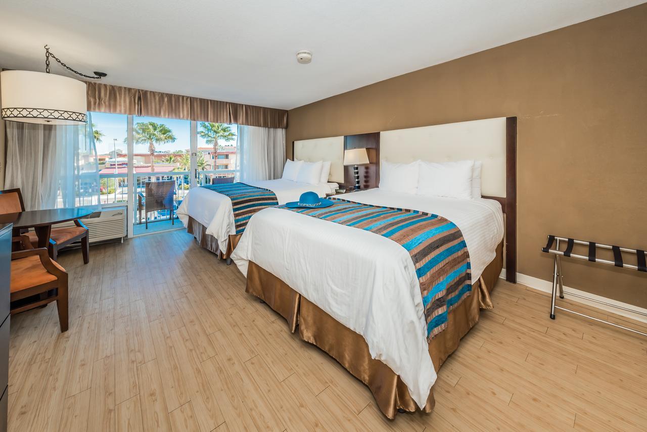 Dreamview Beachfront Hotel & Resort クリアウォーター・ビーチ エクステリア 写真